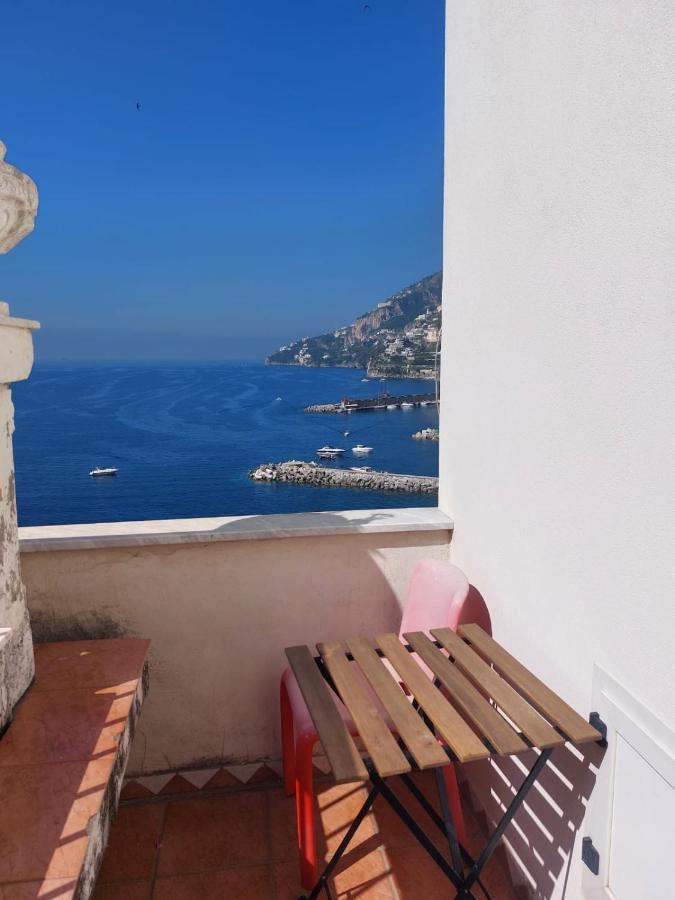 La Stanza Sul Porto Di Amalfi Camera Piccina Piccina Con Bagno Privato E Terrazzino Vista Mare Exterior foto